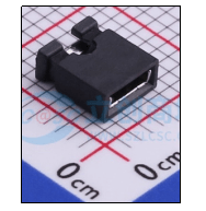 跳线帽实物图:展示跳线帽